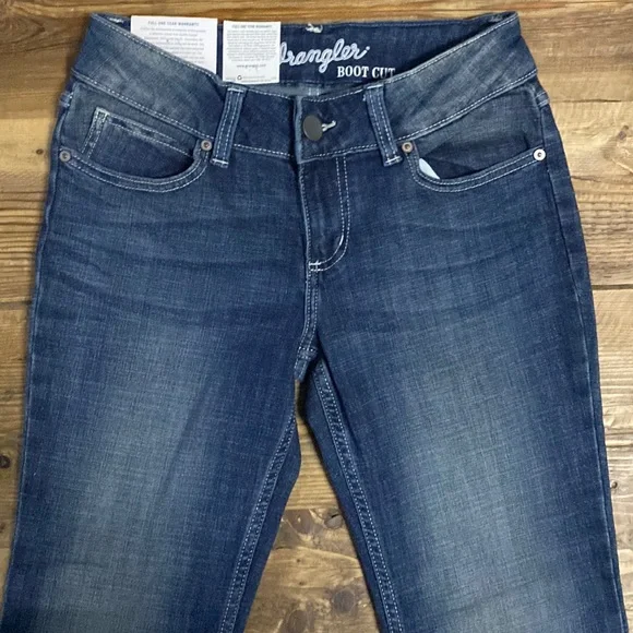 Wrangler Women’s Premium Denim Bootcut Jeans - Picture 2 of 6